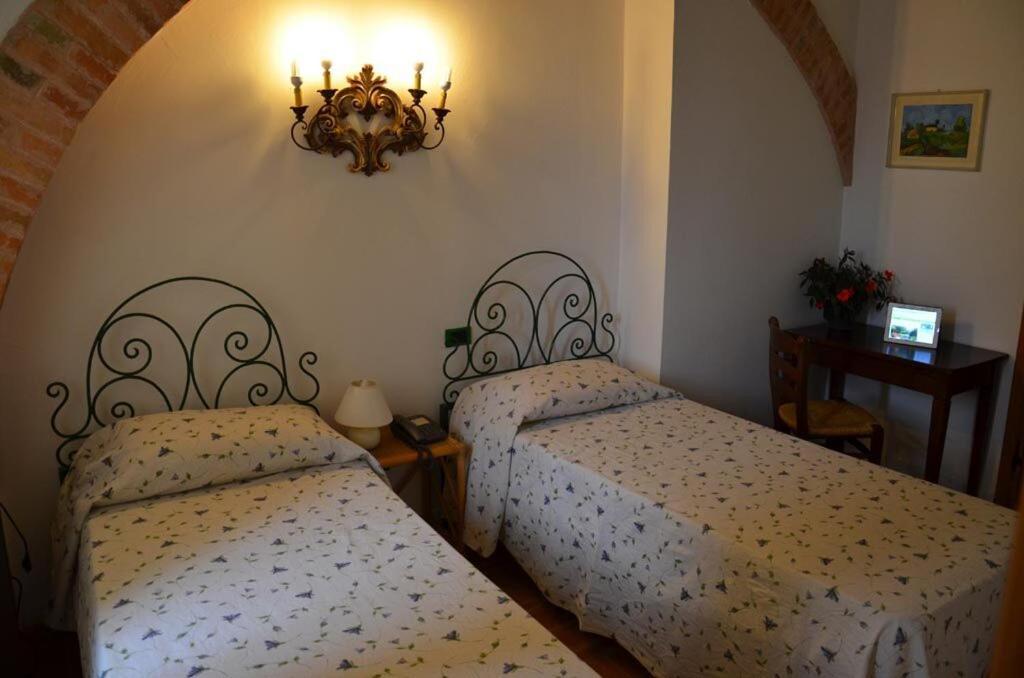 Borgo Piazza Bed and Breakfast Catanzaro Værelse billede